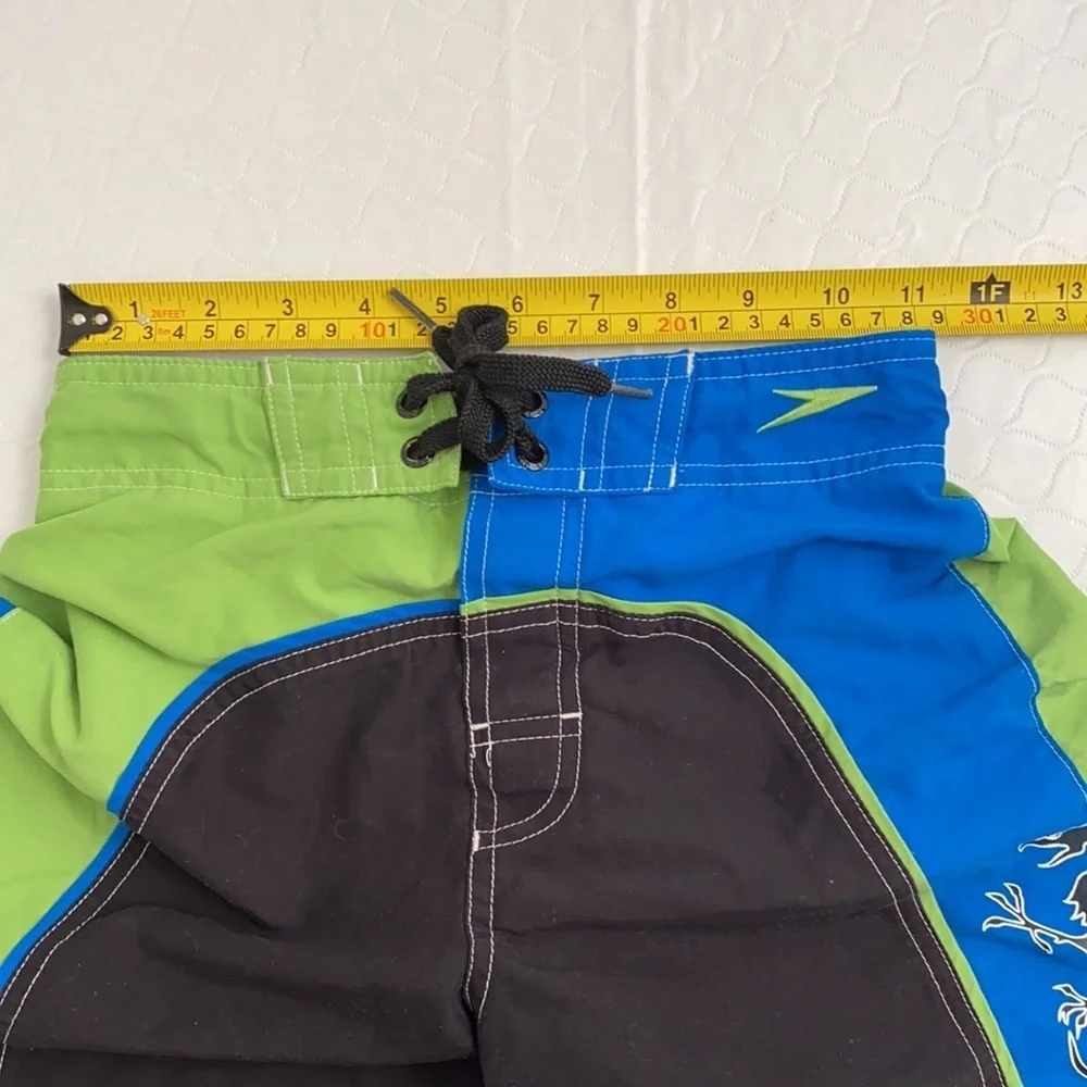 Speedo lined board shorts blue green black M